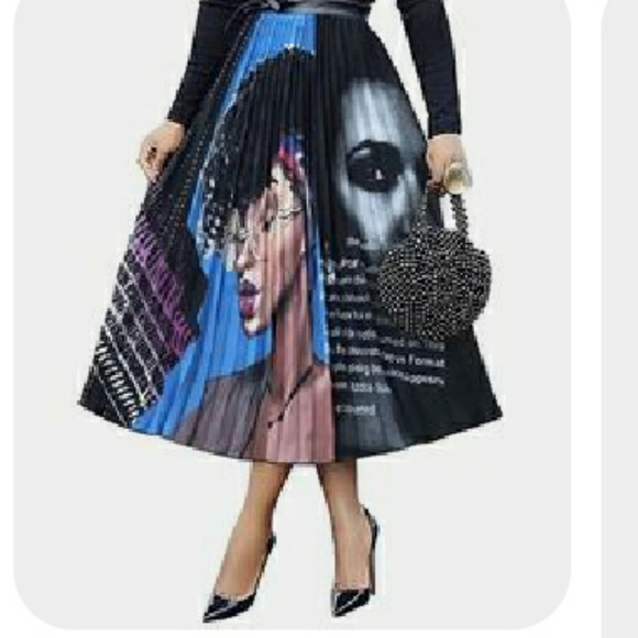 Pleated Skirt - Picture 2 of 6